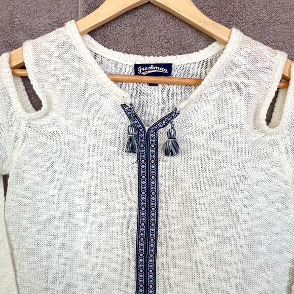 Freshman 1996 Girl Open Knit Cut Out Tassel Lightweight Sweater Sz XL(16) Tribal - Picture 2 of 13